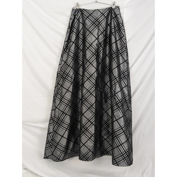 Victor Costa Dresses & Skirts - XLNT! VICTOR COSTA! FULL LENGTH GRAY SATIN + BLACK VELVETEEN SKIRT! GORGEOUS! …